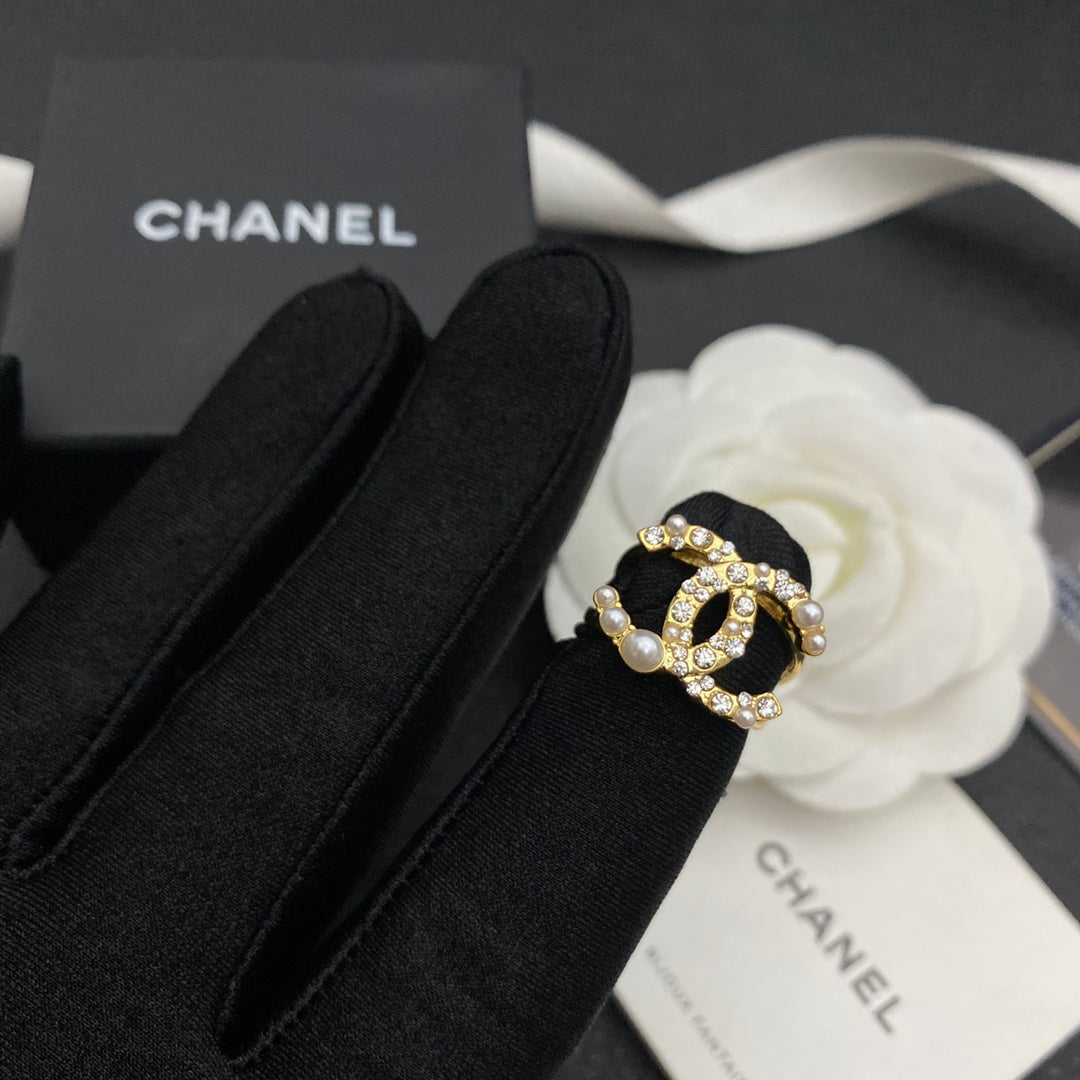 Eleganter Diamant-Perlen-Offener Ring