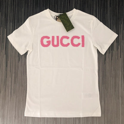 Dopamin-Farb-Buchstabe besticktes Kurzarm-T-Shirt