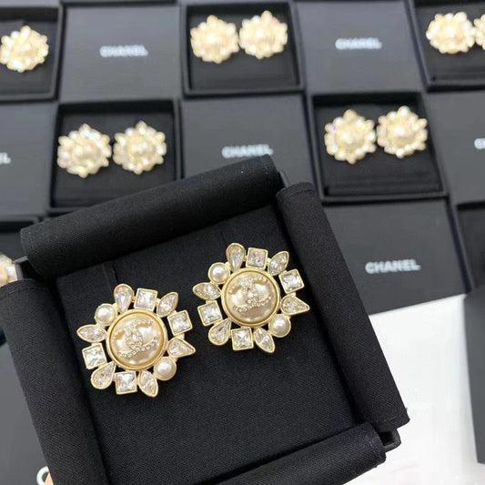 Vintage elegante Perlen-Strass-Ohrringe