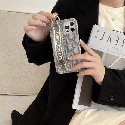 Stoffbesticktasche