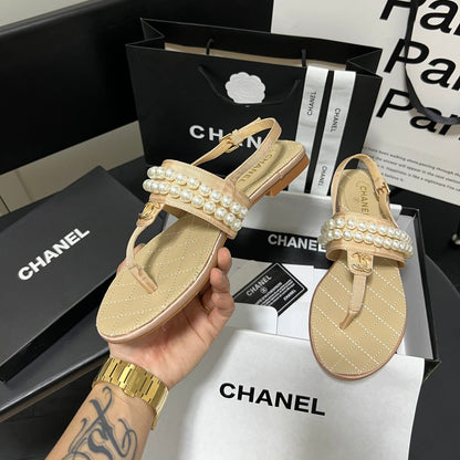 Modische Perlen-Flip-Flops-Sandalen