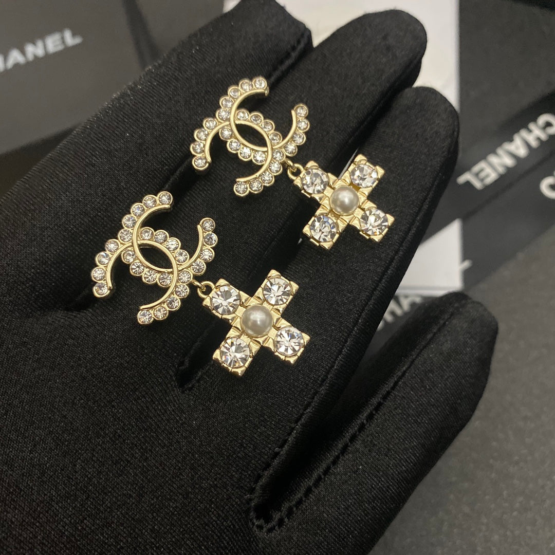 Neue Kreuz Perlen Kristall Ohrringe