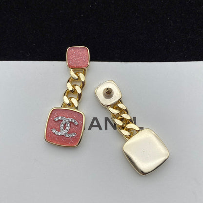 Funkelnde rosa Emaille-Ohrringe