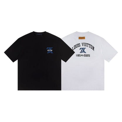 Dreidimensional bedrucktes T-Shirt