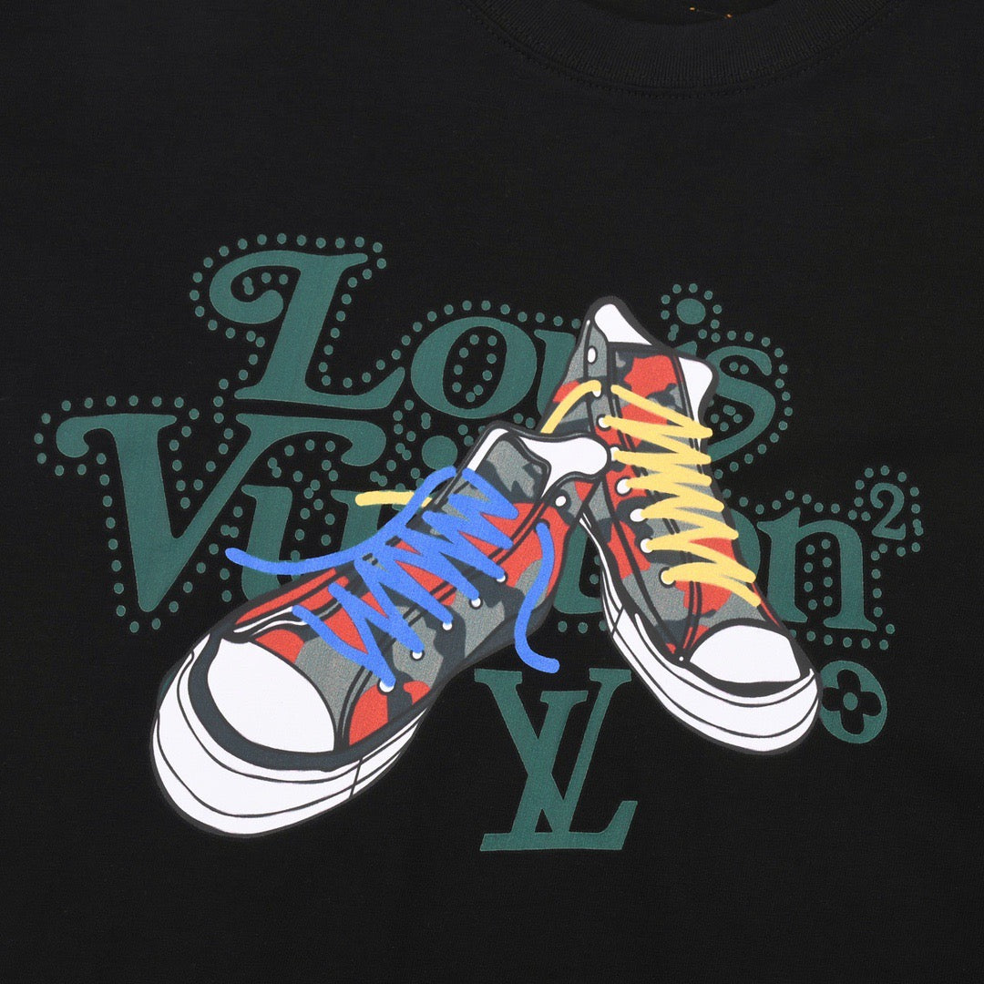 Schuhe Print T-Shirt