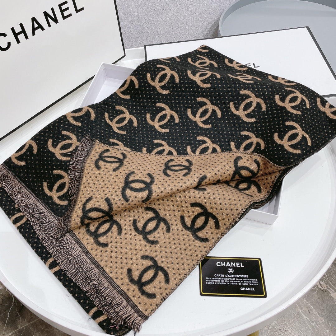 Temperament Logo Jacquard Schal mit kleiner fransiger Kante