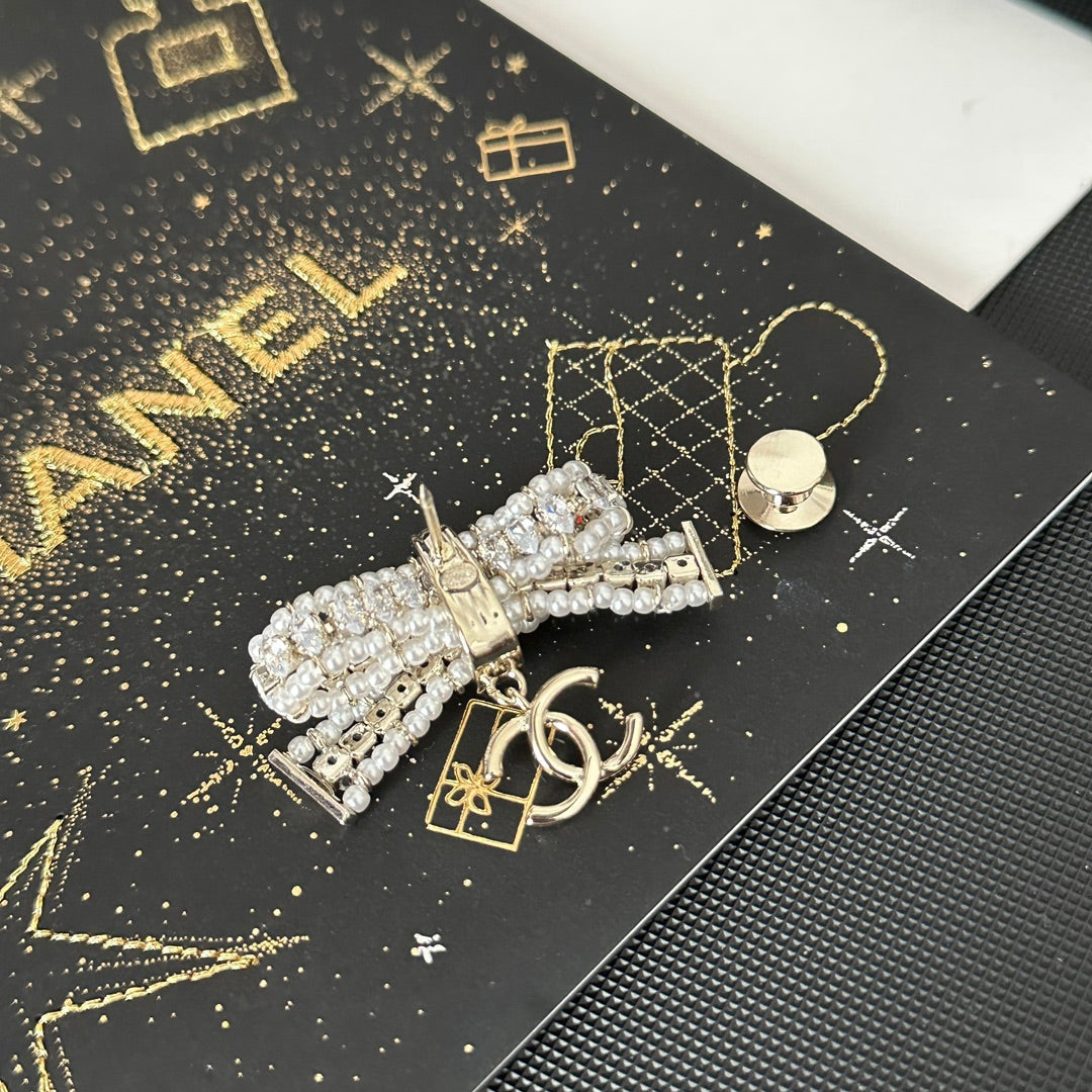 Diamantene Schleifenbrosche