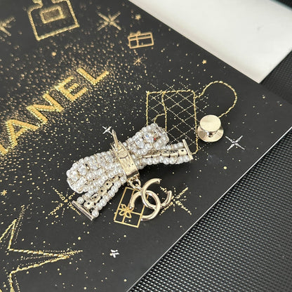 Diamantene Schleifenbrosche