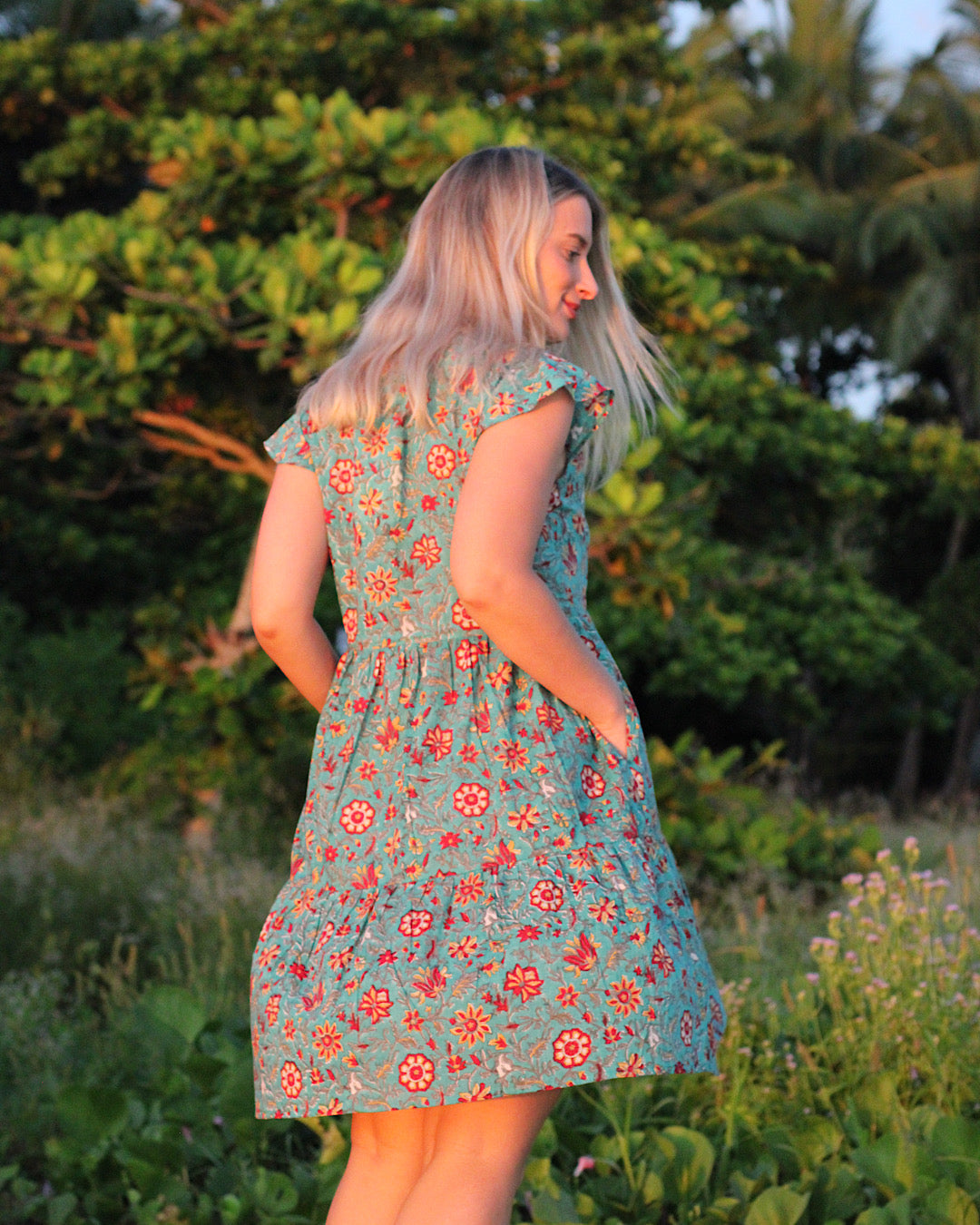 Saheli kurzes Kleid in Henna