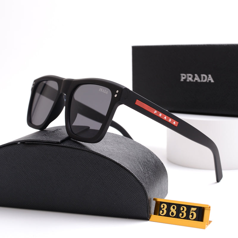 Klassische stilvolle quadratische polarisierte Sonnenbrille