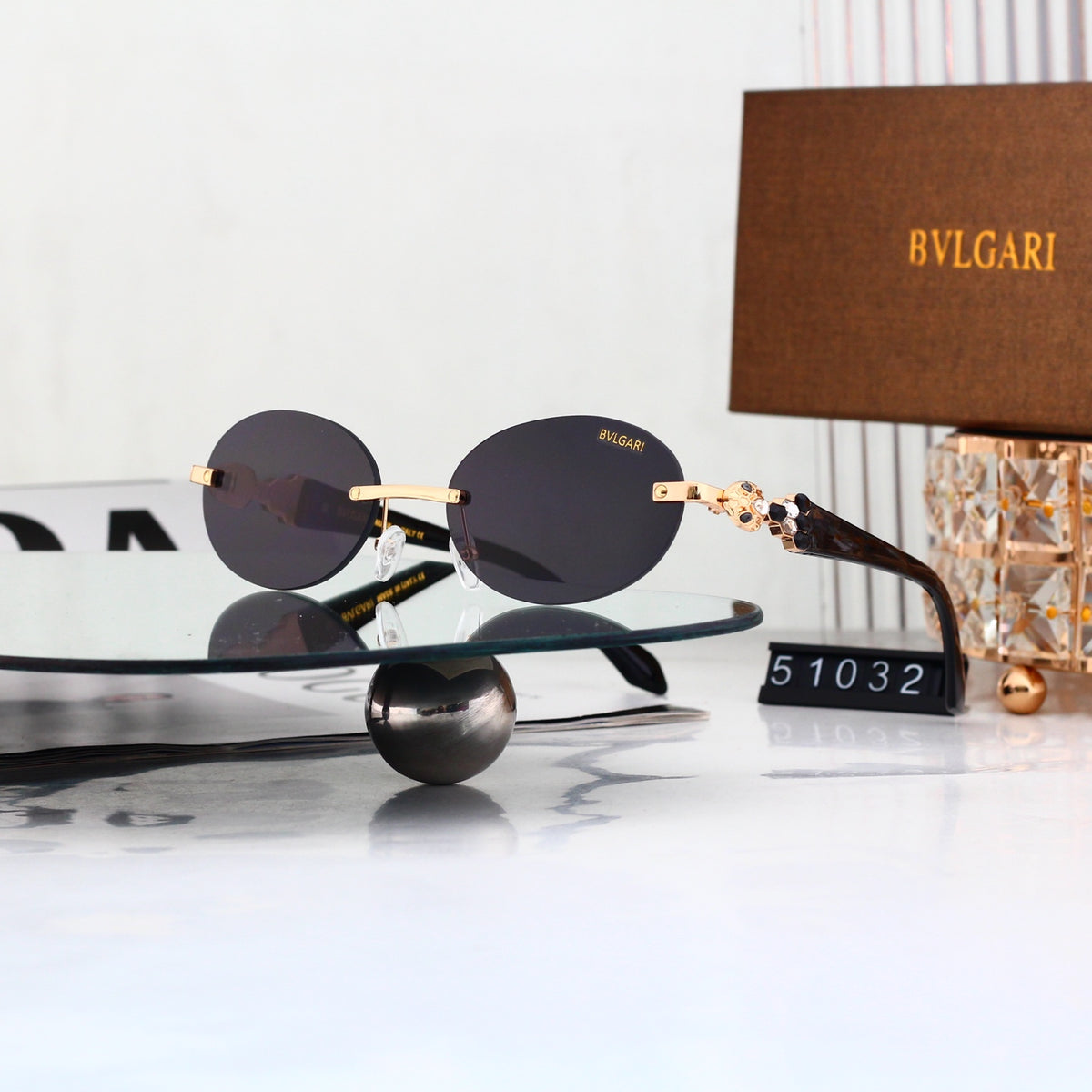 Luxury Rimless Wave Cut Oval Sunglasses - 51032