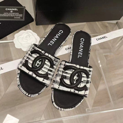 Modische klassische Allround-Sandalen
