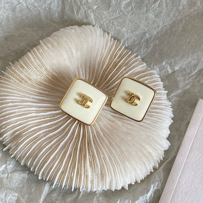 Elegante quadratische Ohrstecker
