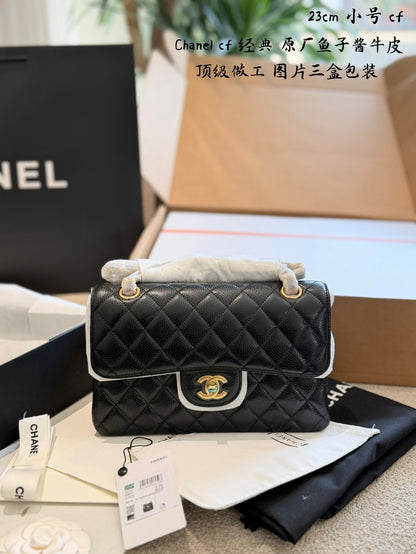 Classic Black Quilted Leather Bag | Black & Gold 🖤