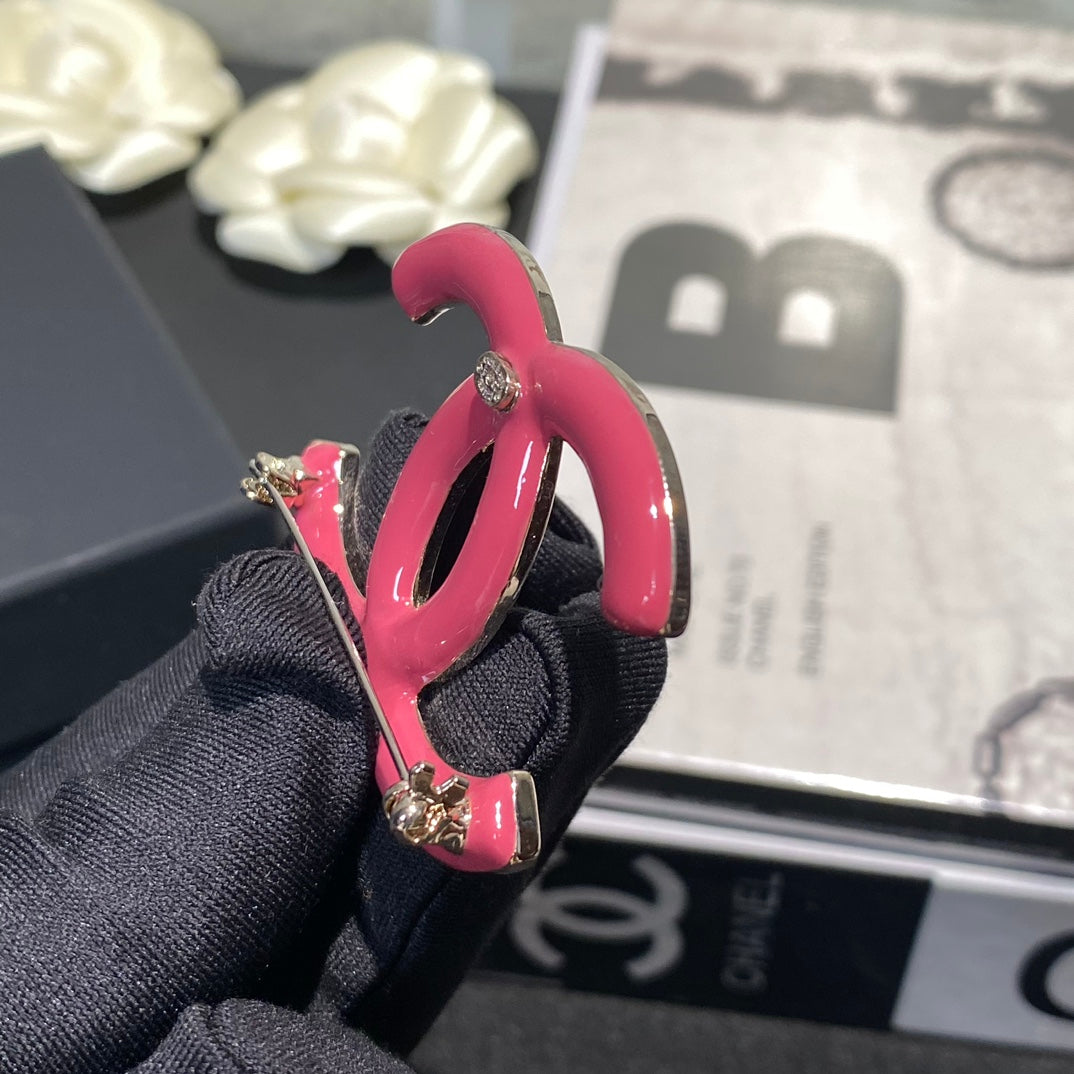 Farbverlauf-Pink-Strassbrosche