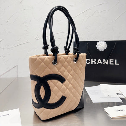 Kleine Ledertasche