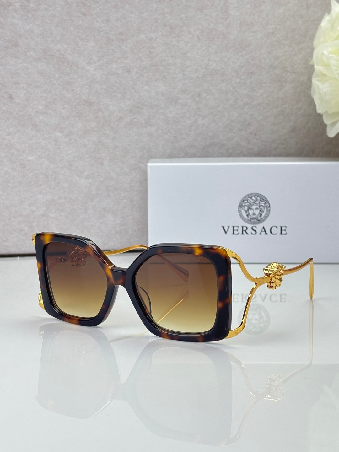 6 Color Square Chain Temple Sunglasses - VE4502U