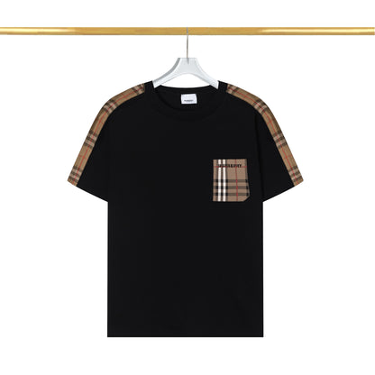 Klassisches kariertes T-Shirt