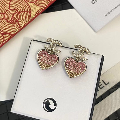 Elegante Diamant-Herz-Ohrringe
