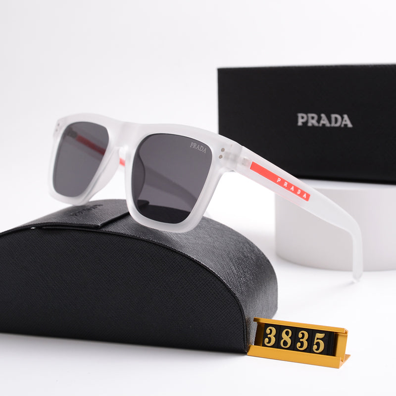 Klassische stilvolle quadratische polarisierte Sonnenbrille
