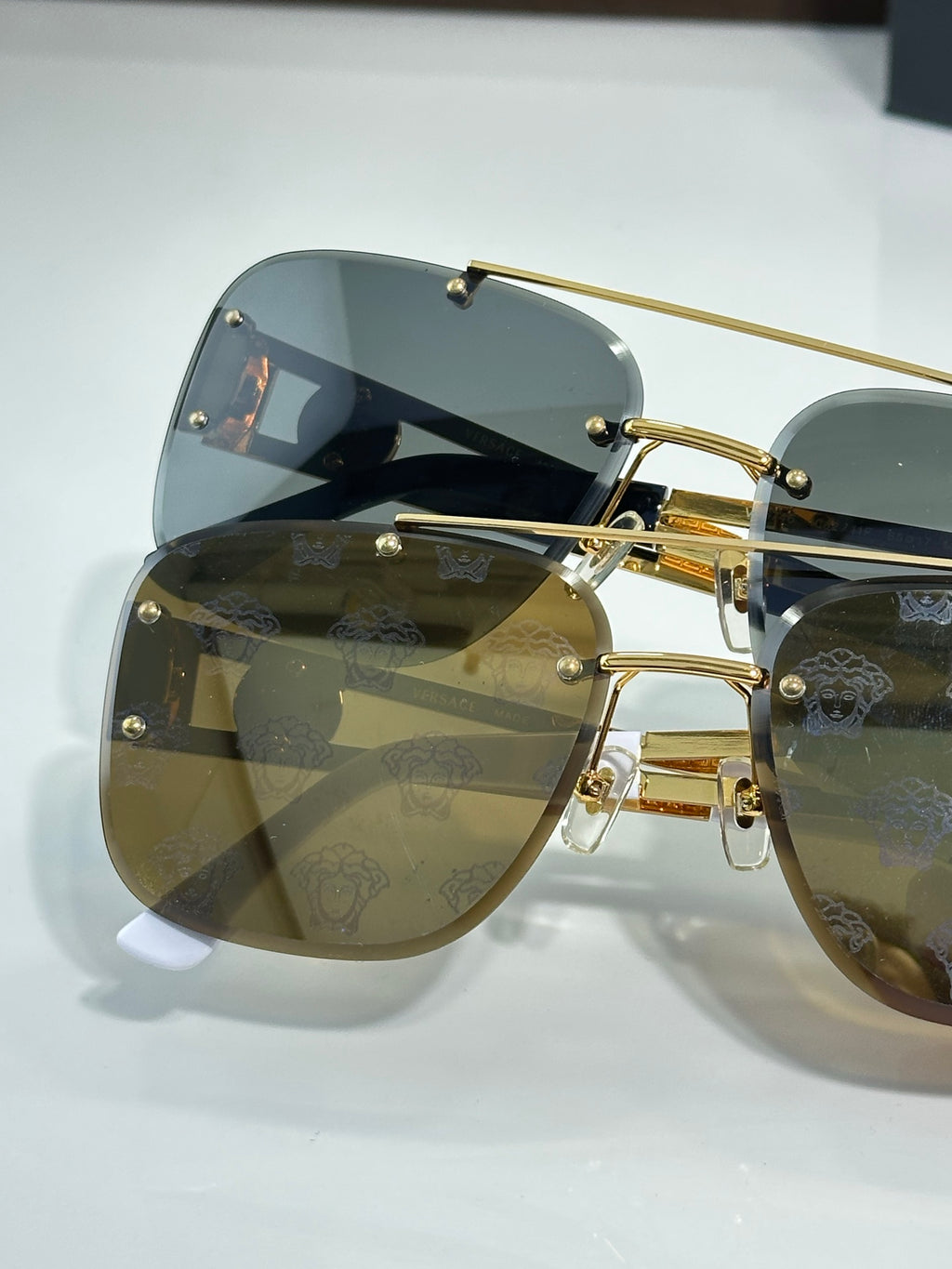 Rimless Rectangular Sunglasses 4 Style Option Vintage Engraved Temple Design Classic Fashion Luxury Look - VE6746