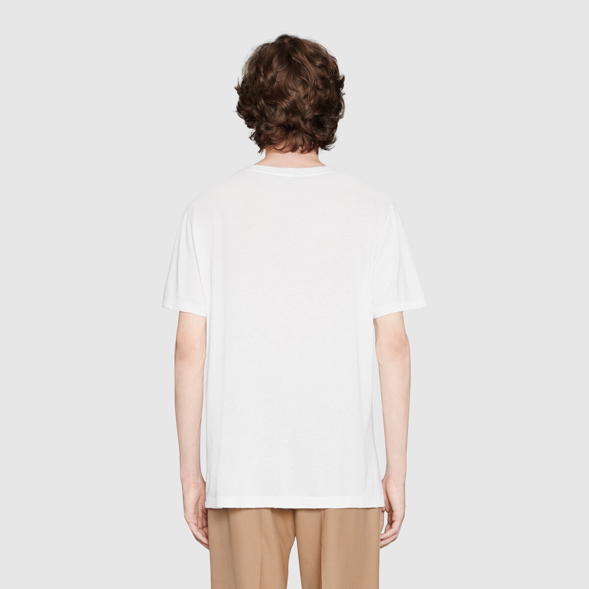 Rot-grün gestreiftes T-Shirt