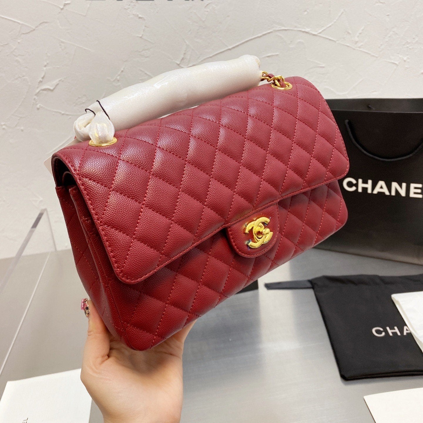 KLASSISCHE MODEHANDTASCHE