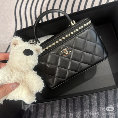 Black Quilted Mini Box Bag | Black & Gold 🖤