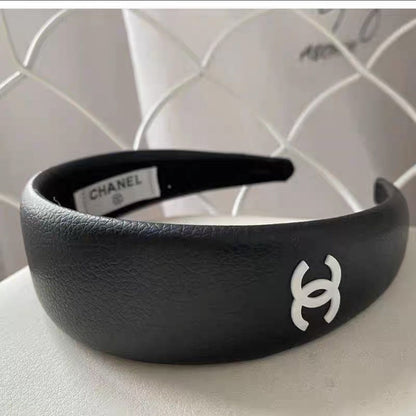 Klassisches Lederstirnband
