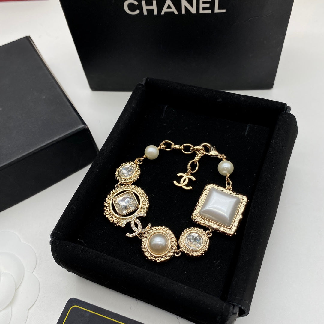 Edles Diamant-Perlen-Armband verstellbar