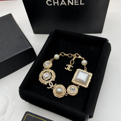 Edles Diamant-Perlen-Armband verstellbar