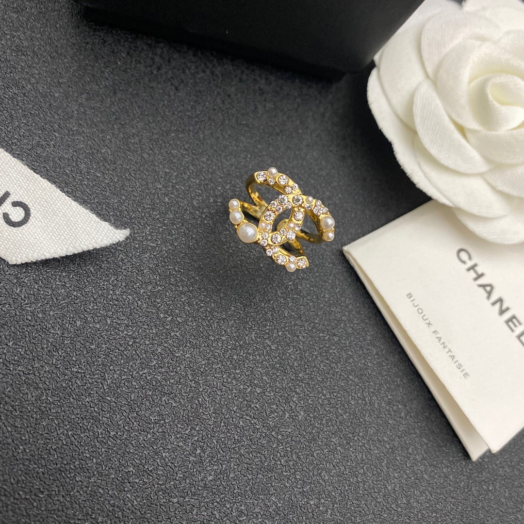 Eleganter Diamant-Perlen-Offener Ring