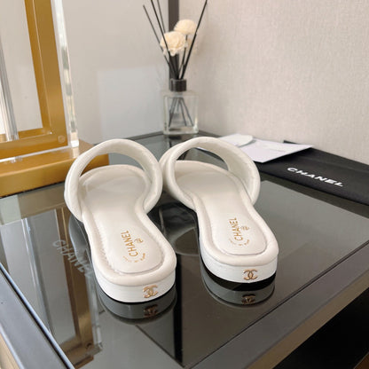 Stylische weiche Damenhausschuhe