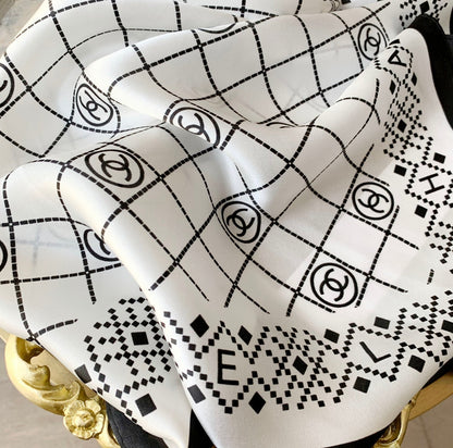 Eleganter Rhombus Quadrat Seidenschal