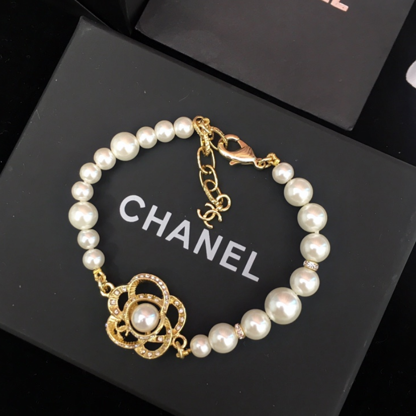 Camellia verstellbares Perlenarmband