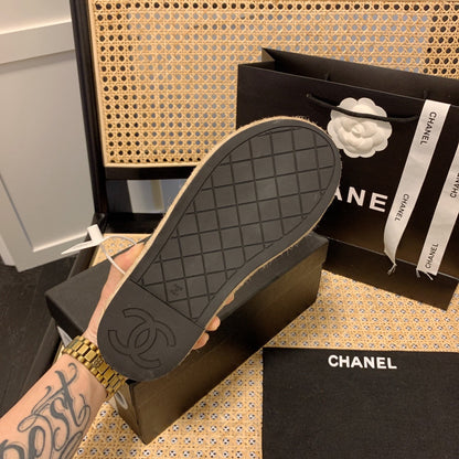 Stroh Flip Flop Ketten-Sandalen