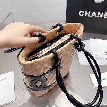 Kleine Ledertasche