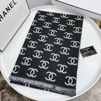 Temperament Logo Jacquard Schal mit kleiner fransiger Kante