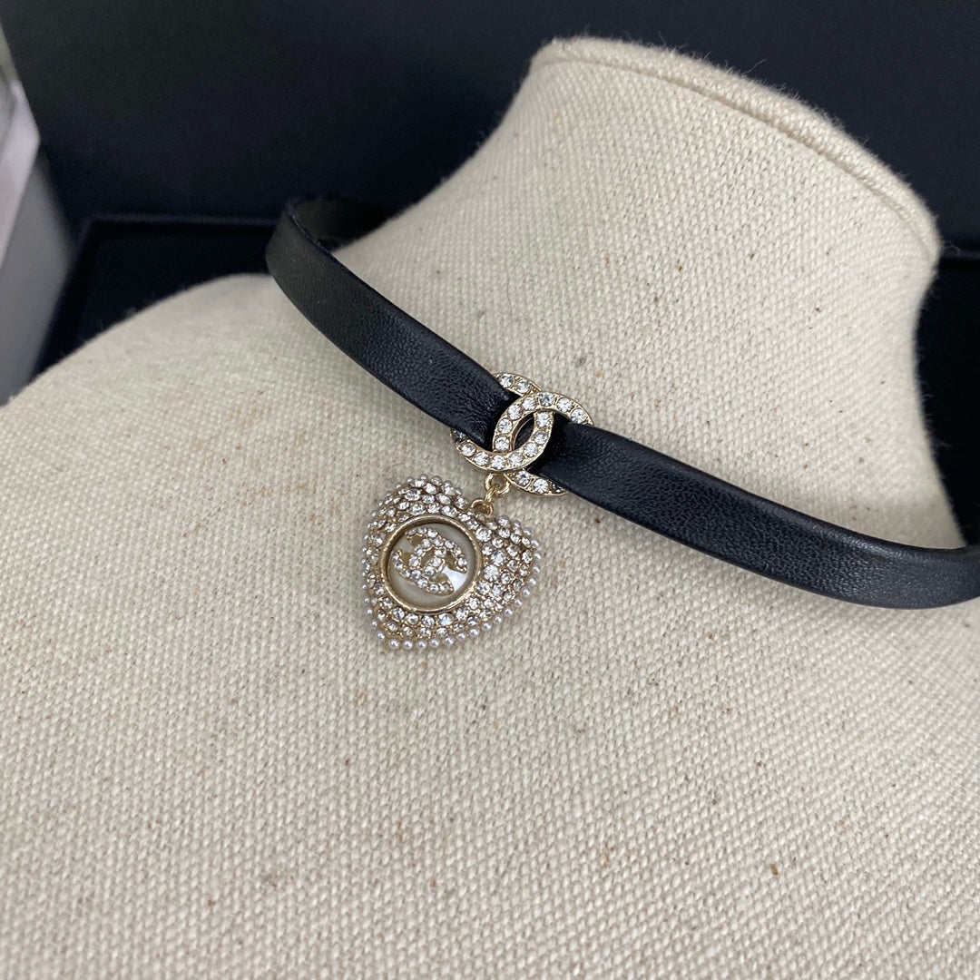 Herz-Diamant-Choker