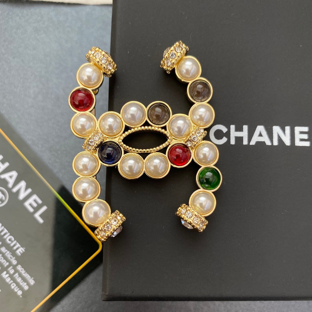 Bunte Perlen-Diamantbrosche