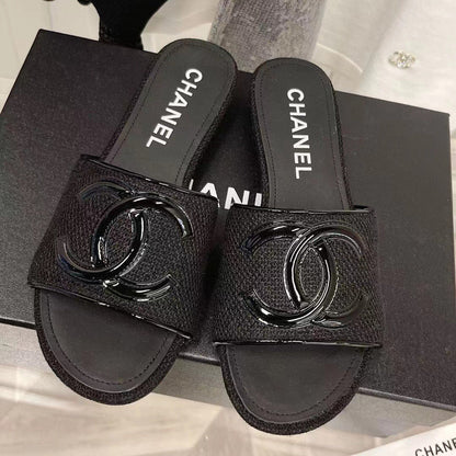 Modische klassische Allround-Sandalen