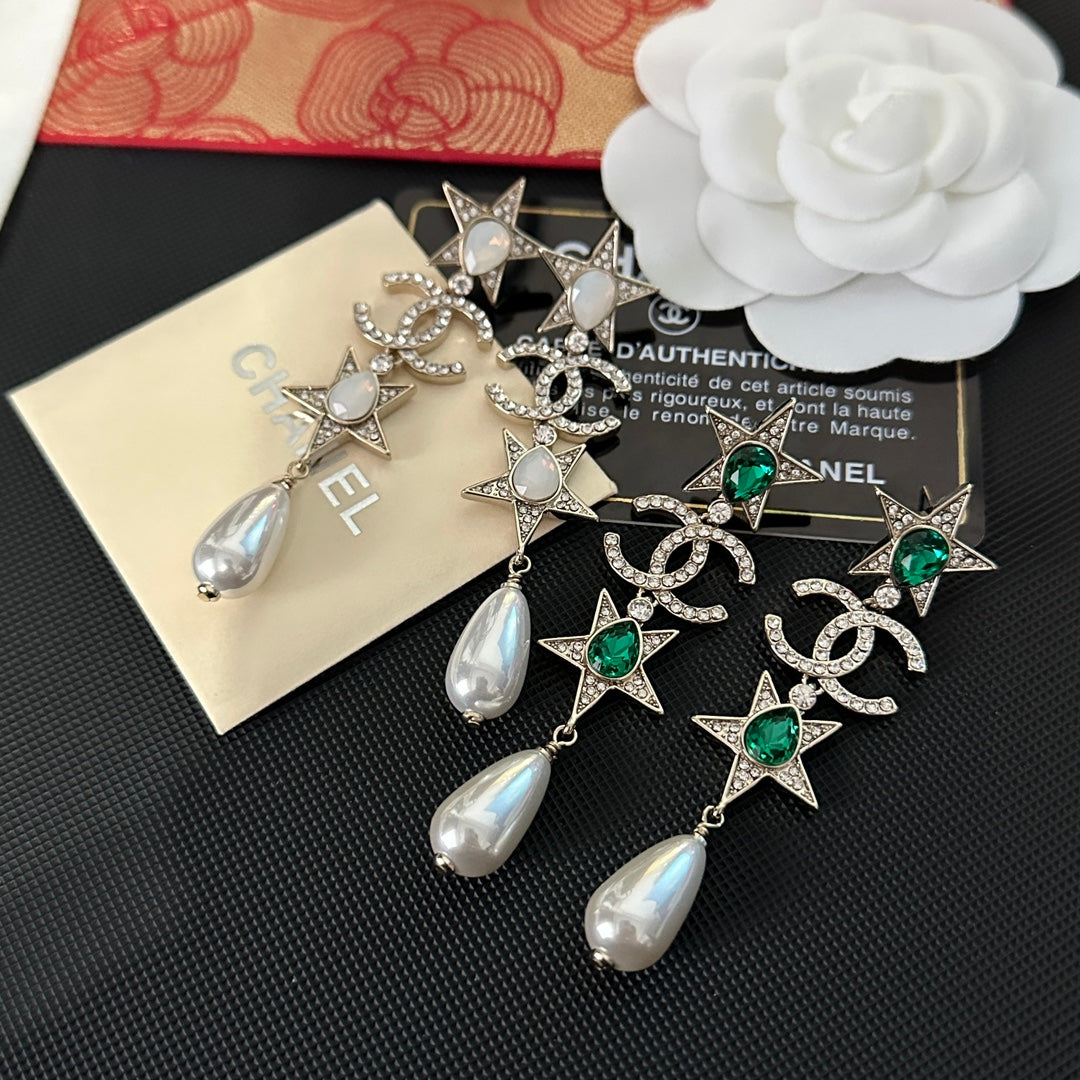Elegante Ohrringe mit Edelsteinen