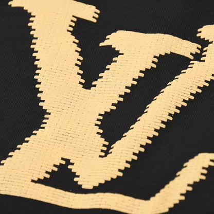Klassisches Print-T-Shirt (Sommer bevorzugt)