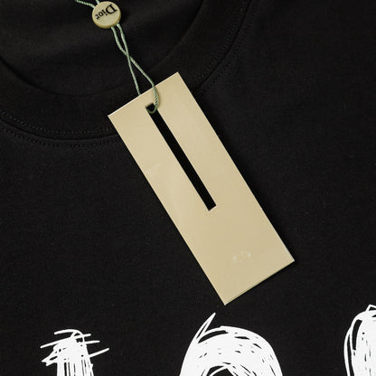 Einfaches bedrucktes T-Shirt