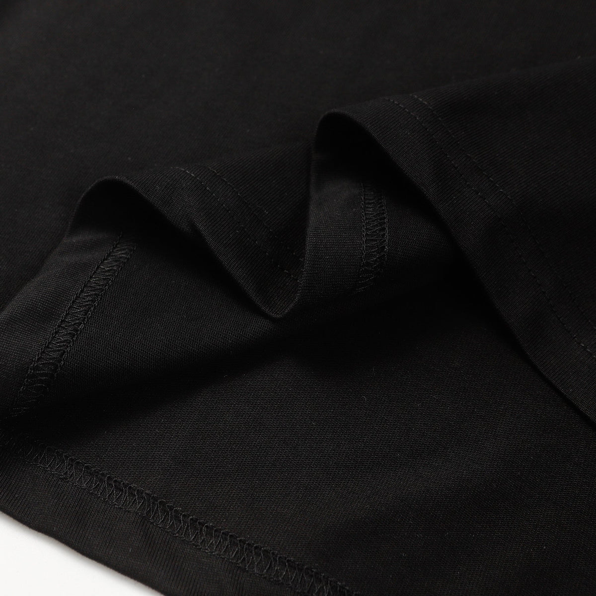 Einfaches bedrucktes T-Shirt