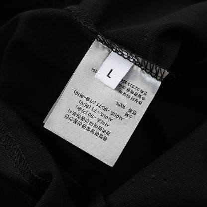 Einfaches bedrucktes T-Shirt
