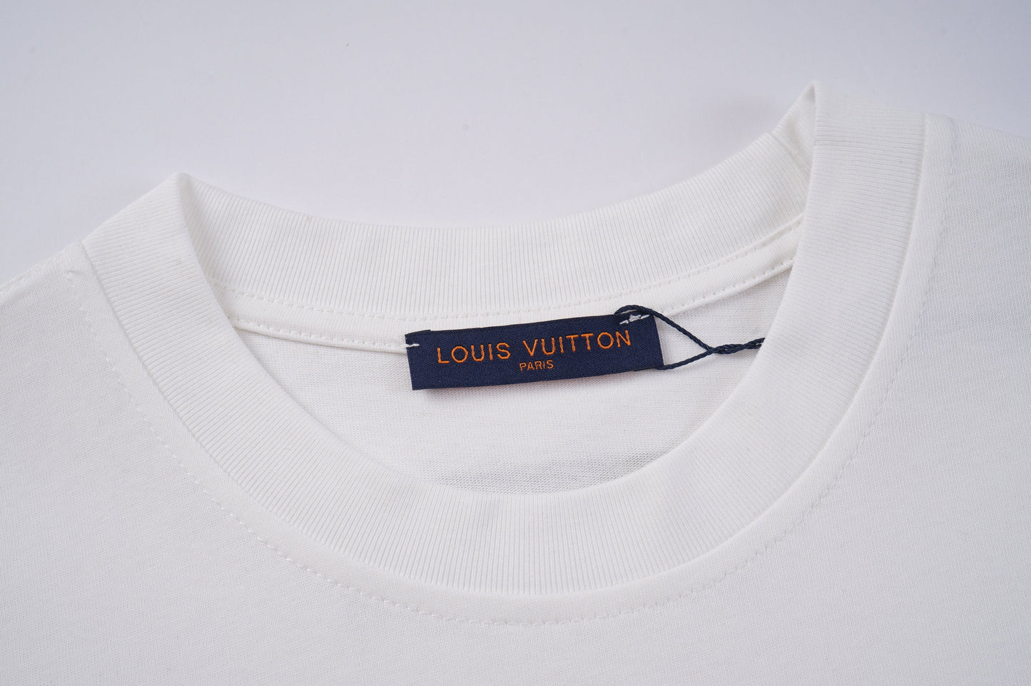 Süßes bedrucktes T-Shirt