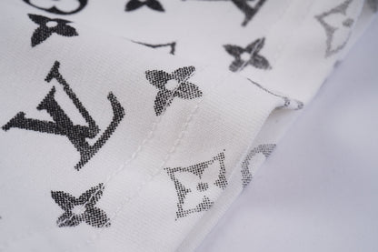 T-Shirt mit Farbverlauf-Buchstabenprint