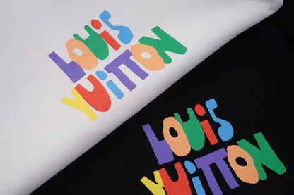 Süßes bedrucktes T-Shirt