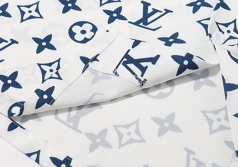 Halblanges bedrucktes T-Shirt